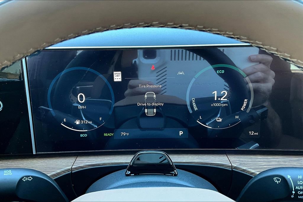 Used 2026 Hyundai Santa Fe Calligraphy image 23