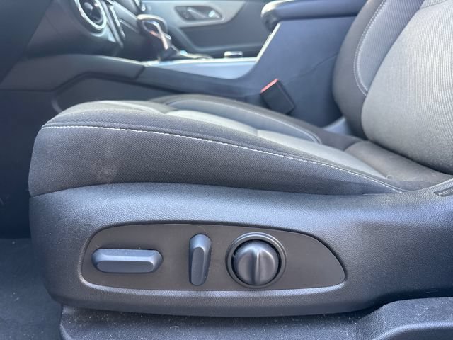 Used 2023 Chevrolet Blazer LT w/ Convenience Package FWD image 15