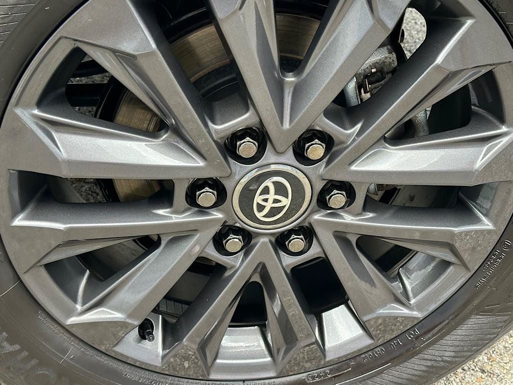 Certified 2025 Toyota Land Cruiser w/ Premium Package AWD/4WD image 27