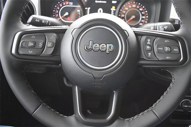 New 2025 Jeep Gladiator Sport image 19