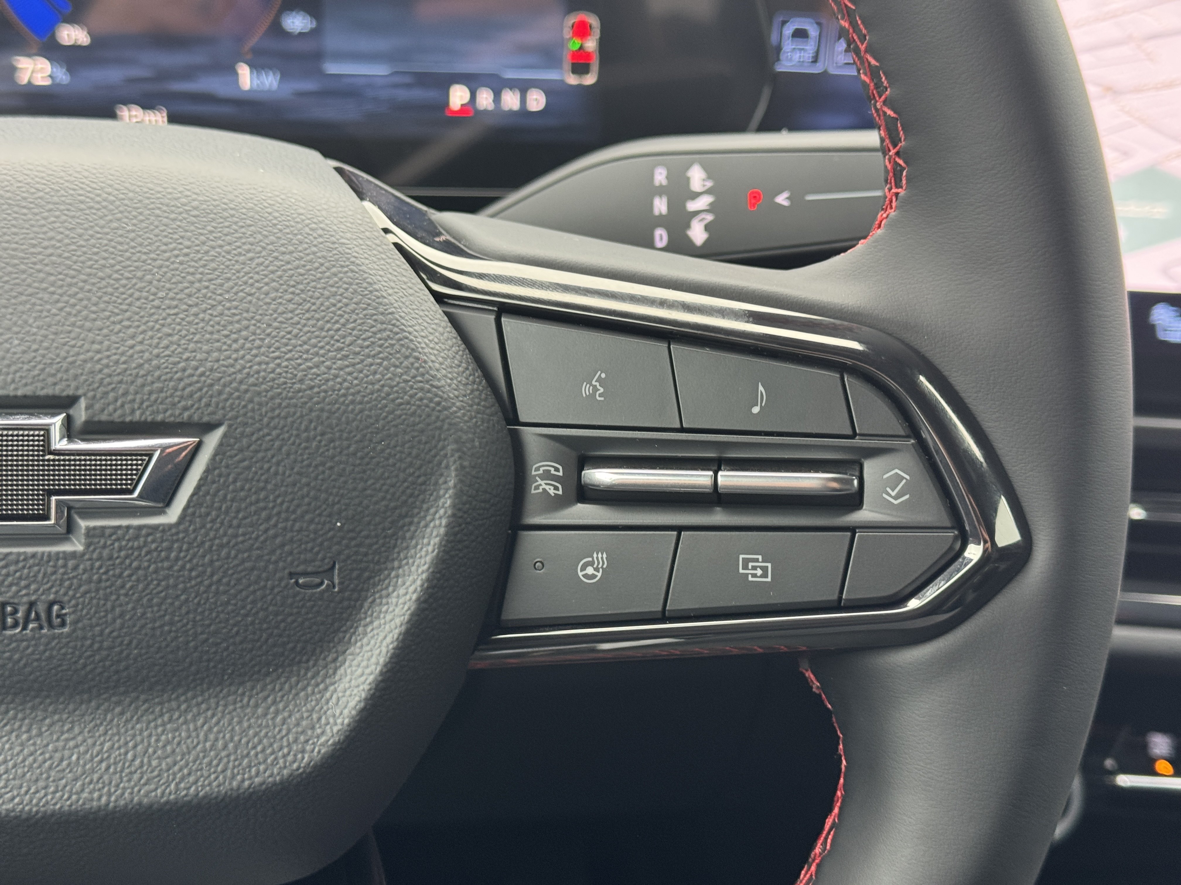New 2026 Chevrolet Equinox EV RS FWD image 26