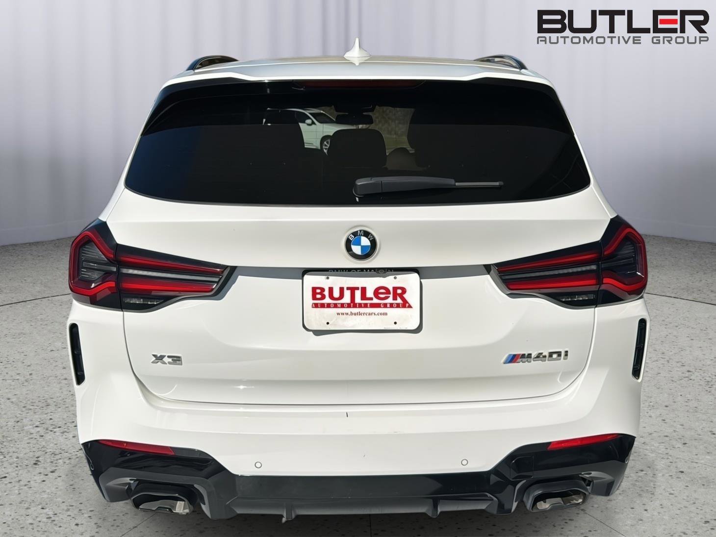 Used 2023 BMW X3 M40i w/ Parking Assistance Package image 4
