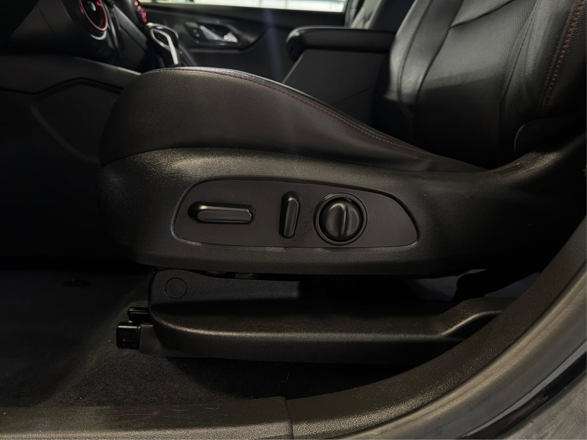 Used 2020 Chevrolet Blazer RS AWD/4WD image 23