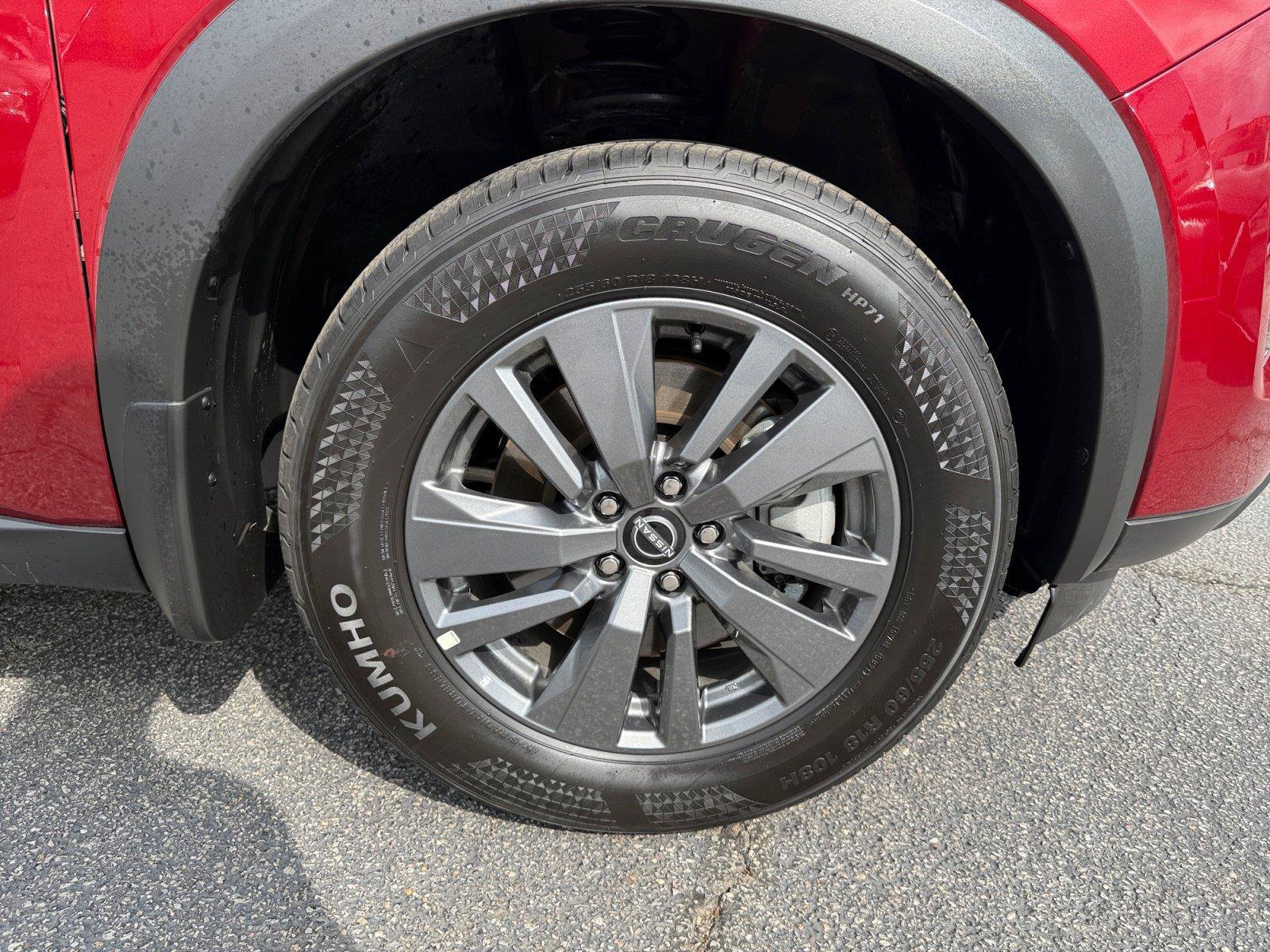 Used 2026 Nissan Pathfinder SV AWD/4WD image 31