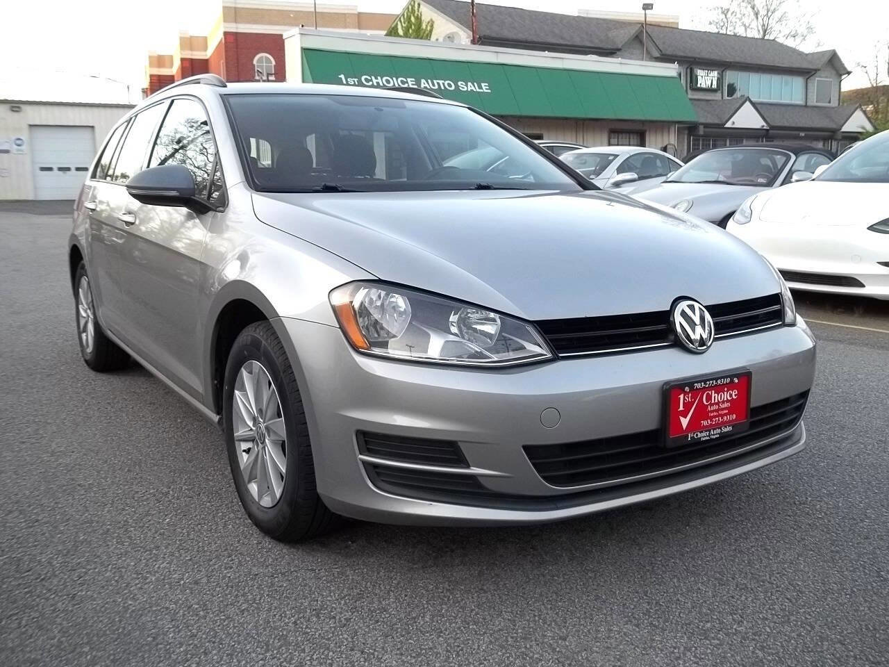 Used 2016 Volkswagen Golf S image 4