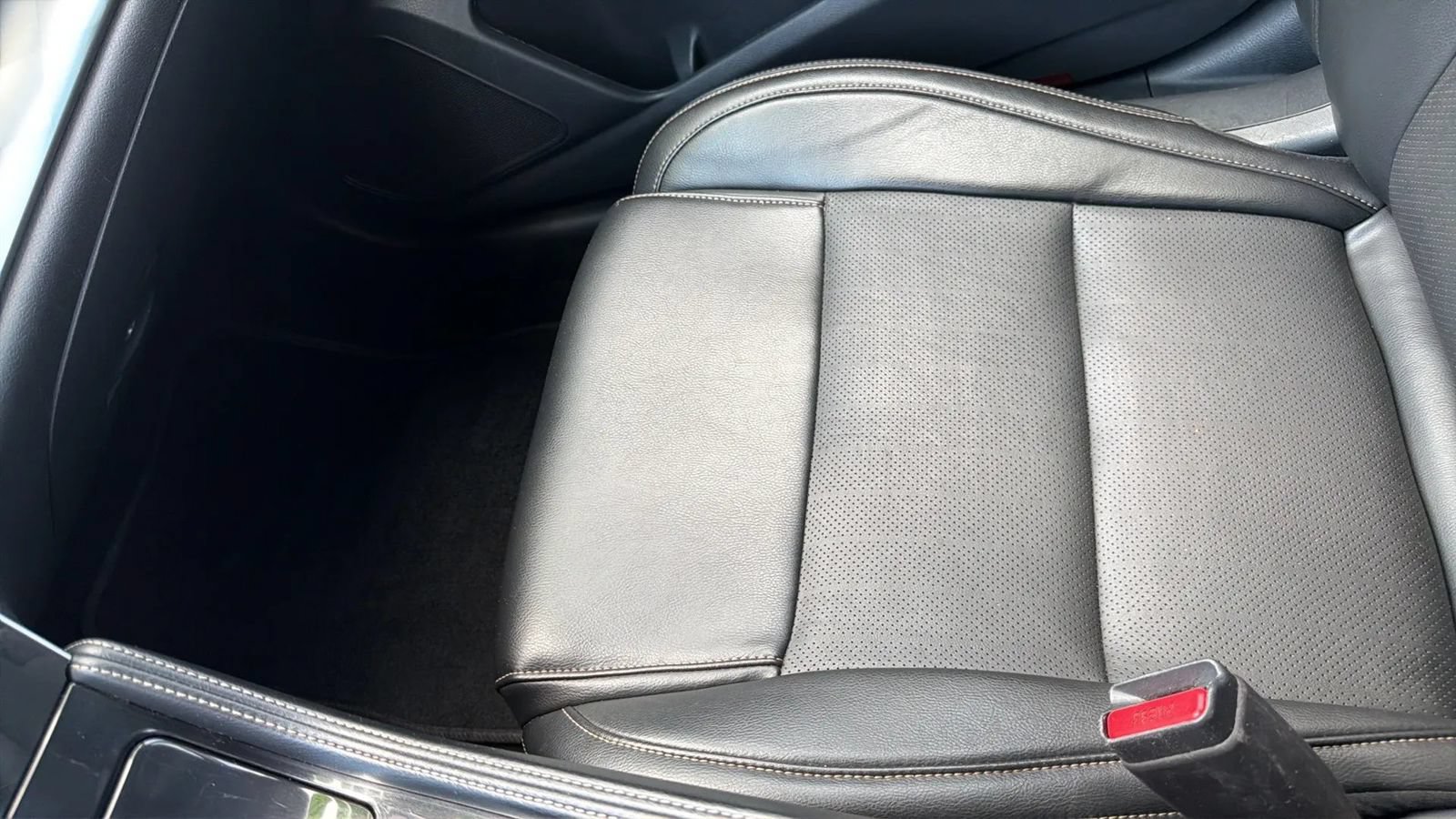 Used 2020 Nissan Maxima 3.5 SV w/ Floor Mat Group FWD image 19