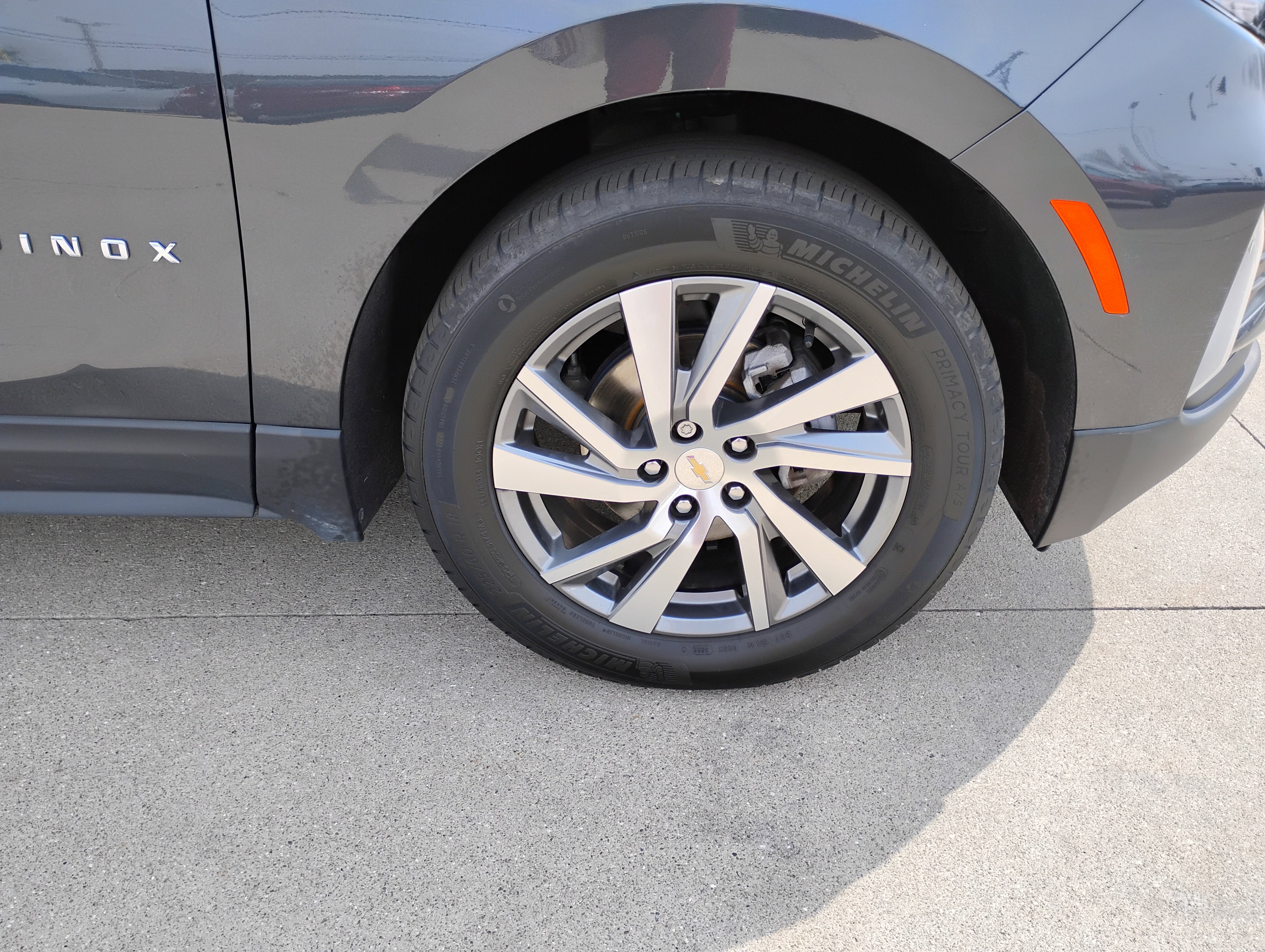 Used 2023 Chevrolet Equinox LT image 27