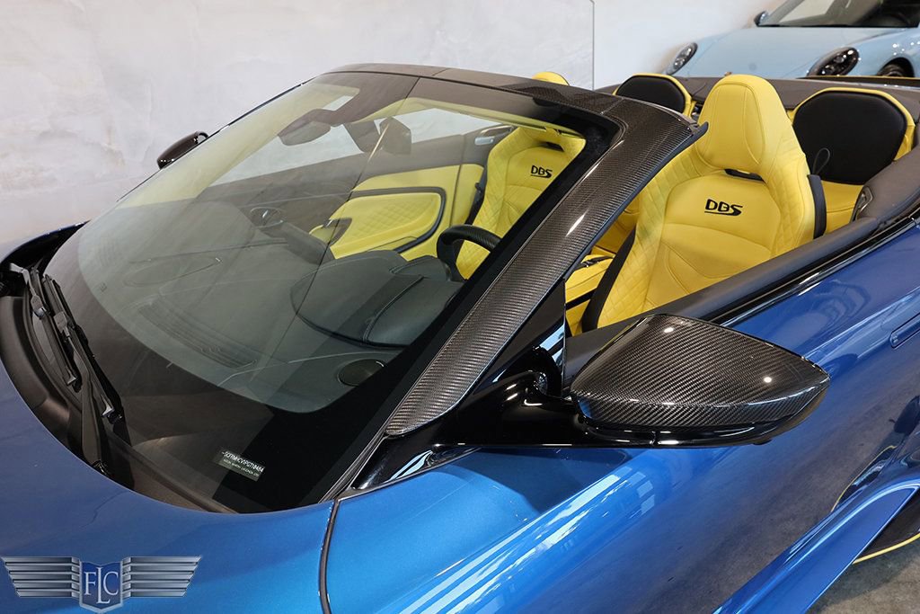 Used 2023 Aston Martin DBS Superleggera Volante image 22