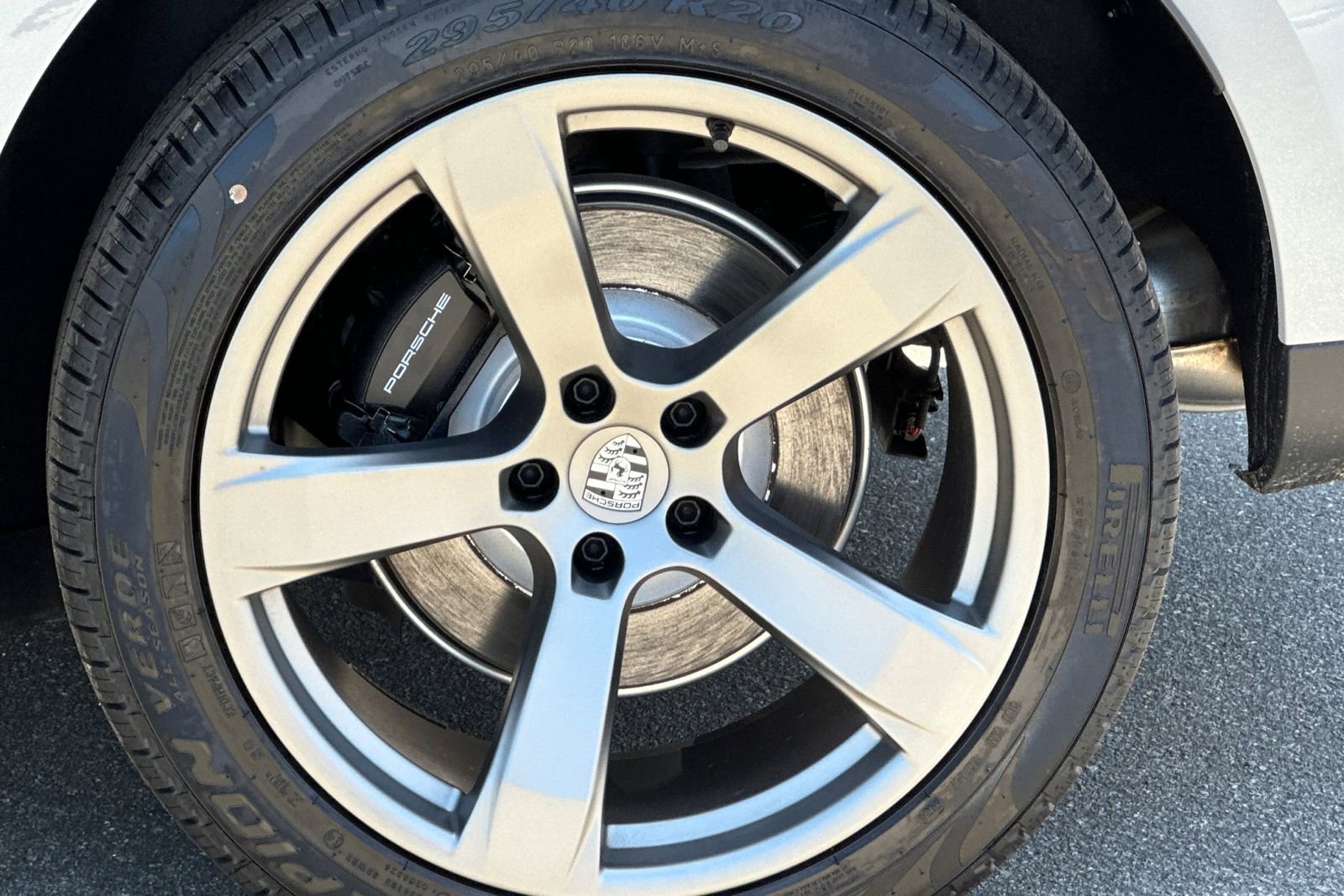 Certified 2025 Porsche Macan image 44