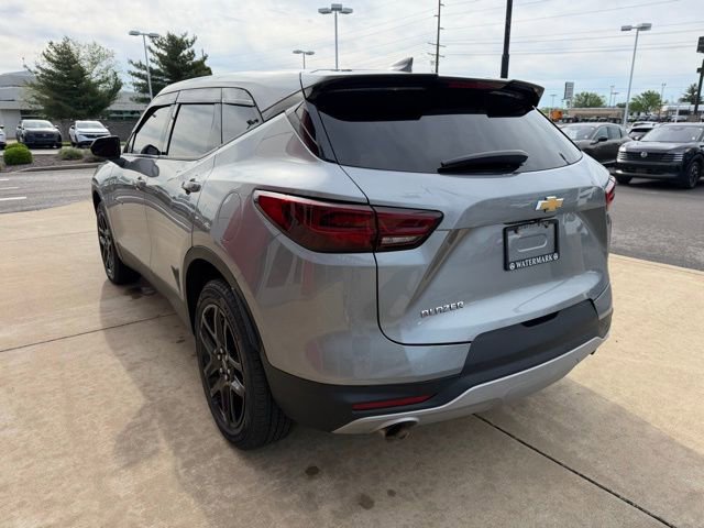 Used 2023 Chevrolet Blazer LT FWD image 6