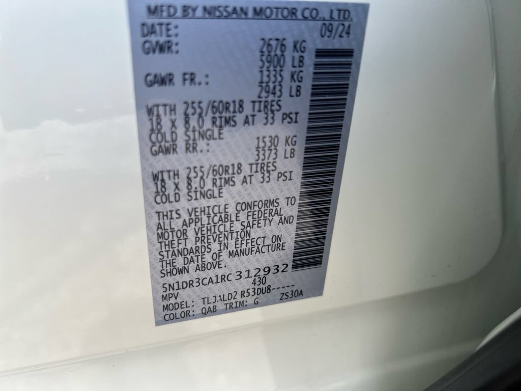 Used 2024 Nissan Pathfinder SL FWD image 31
