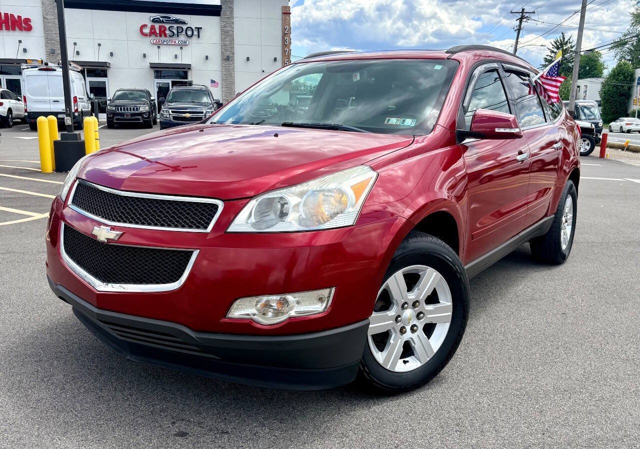 Used 2012 Chevrolet Traverse LT AWD/4WD image 1