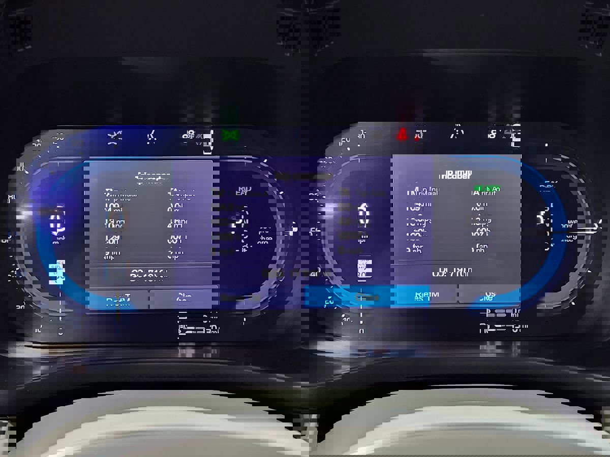 Used 2023 Volvo XC60 T8 Plus w/ Protection Package Premier image 35