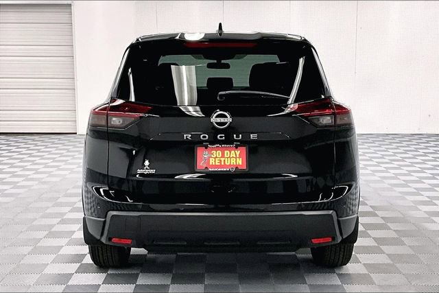 New 2025 Nissan Rogue S image 5
