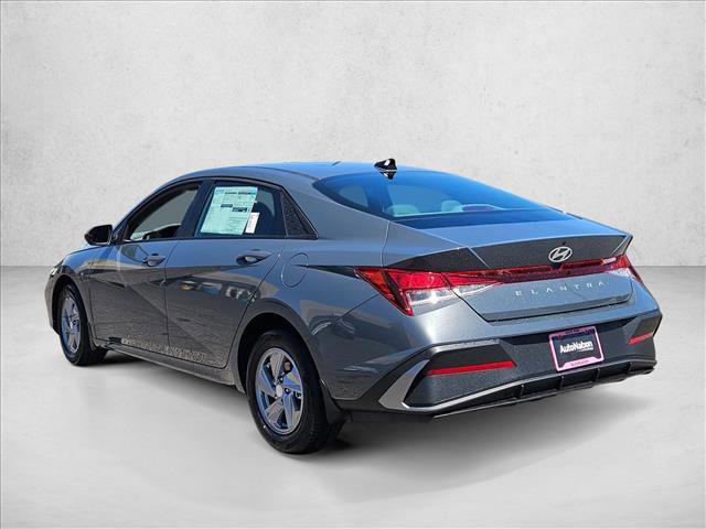 New 2026 Hyundai Elantra SE image 6