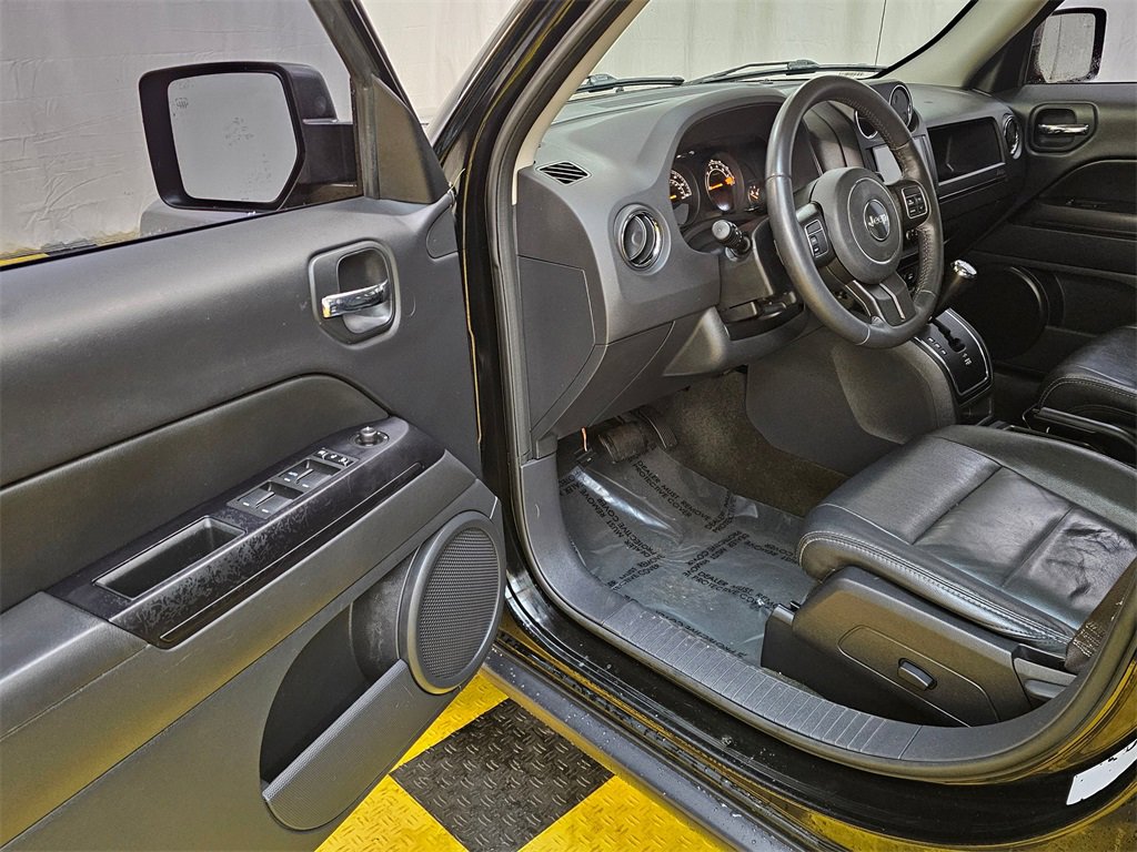 Used 2016 Jeep Patriot High Altitude image 20