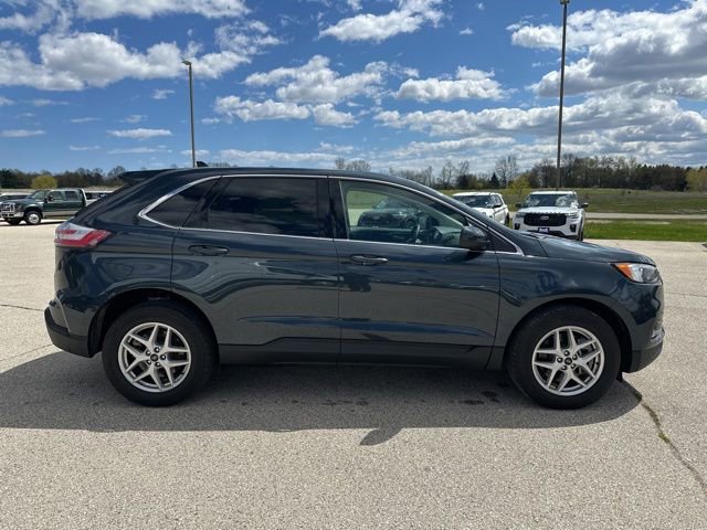 Used 2024 Ford Edge SEL w/ Convenience Package AWD/4WD image 2