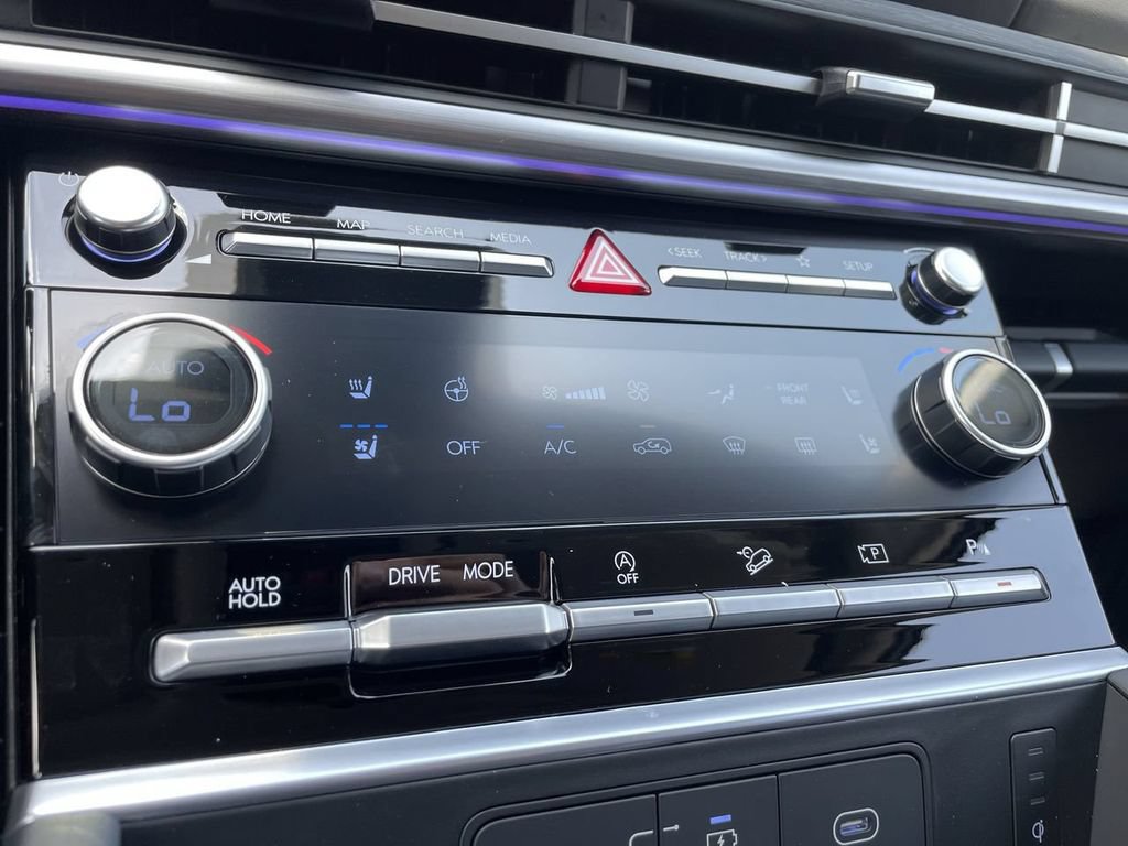 New 2026 Hyundai Santa Fe Limited FWD image 31