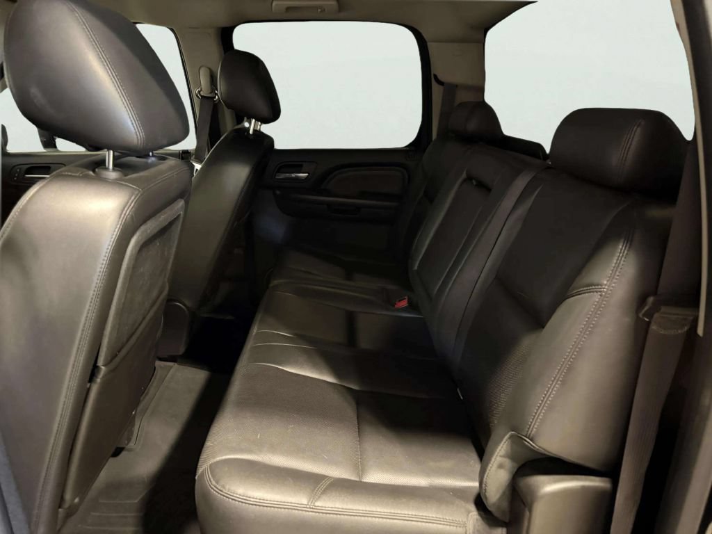 Used 2013 GMC Sierra 2500 Denali AWD/4WD image 17