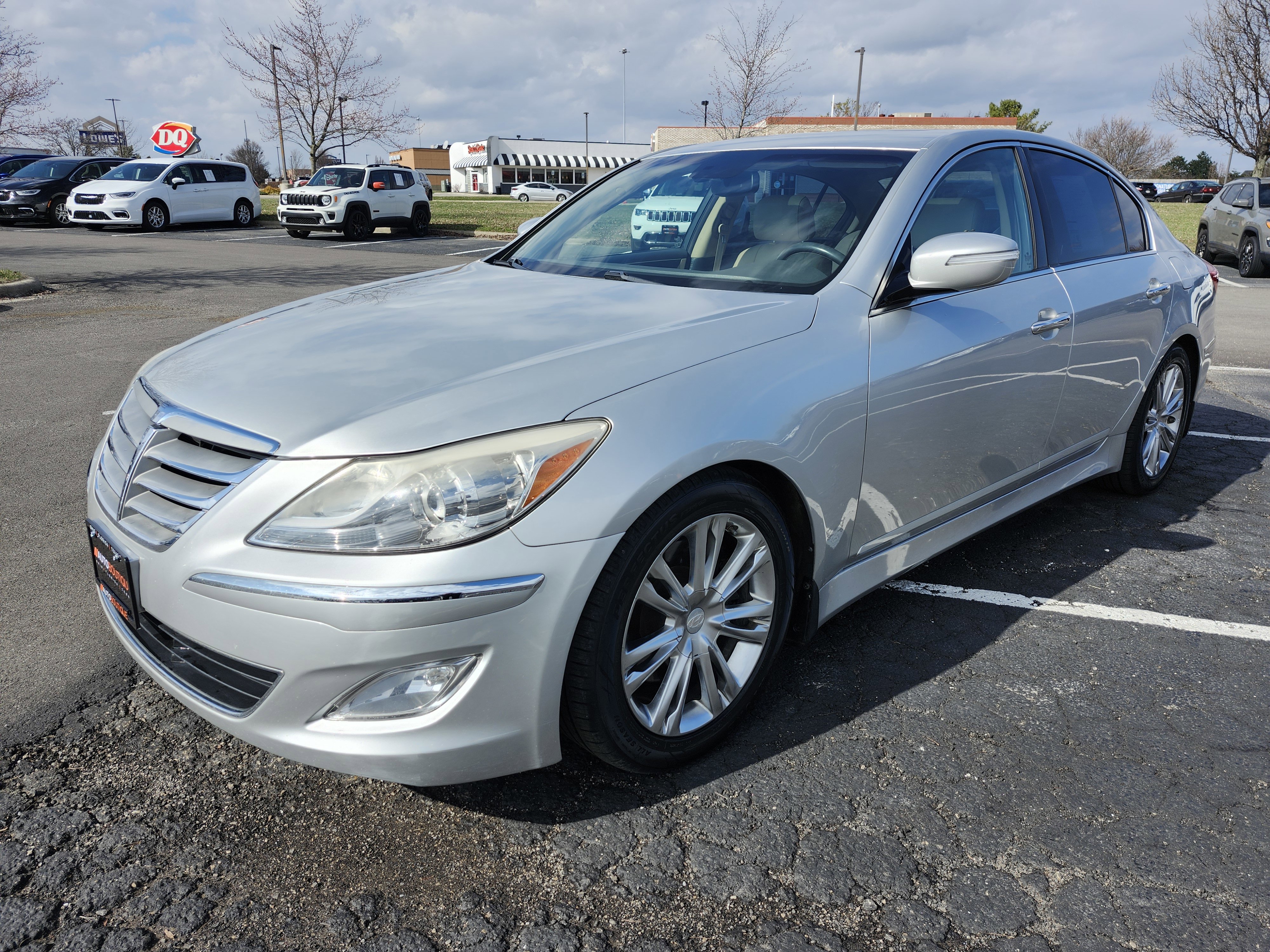 Used 2013 Hyundai Genesis 3.8 w/ Premium Pkg image 14
