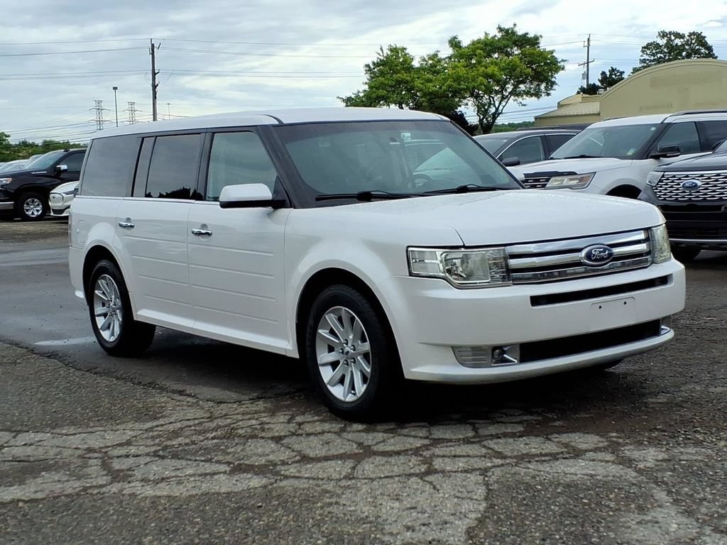 Used 2011 Ford Flex SEL FWD image 7