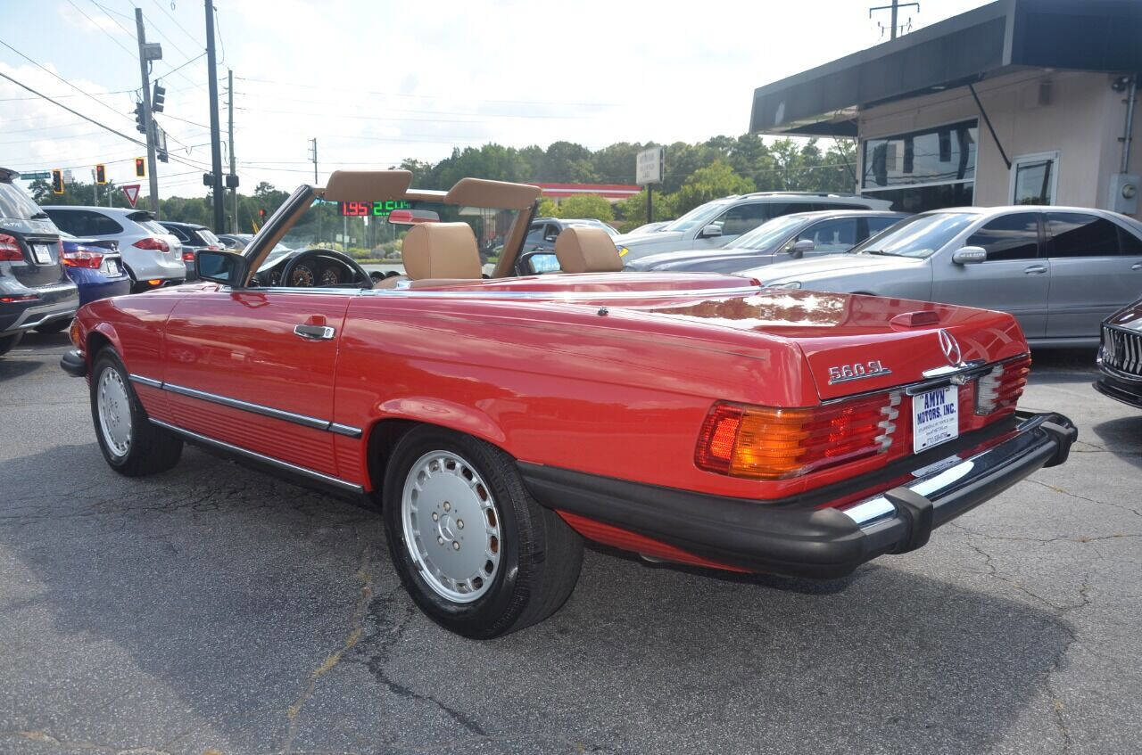 Used 1989 Mercedes-Benz 560 SL image 3