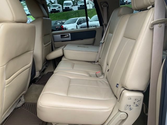 Used 2014 Ford Expedition EL XLT w/ Equipment Group 202A AWD/4WD image 21