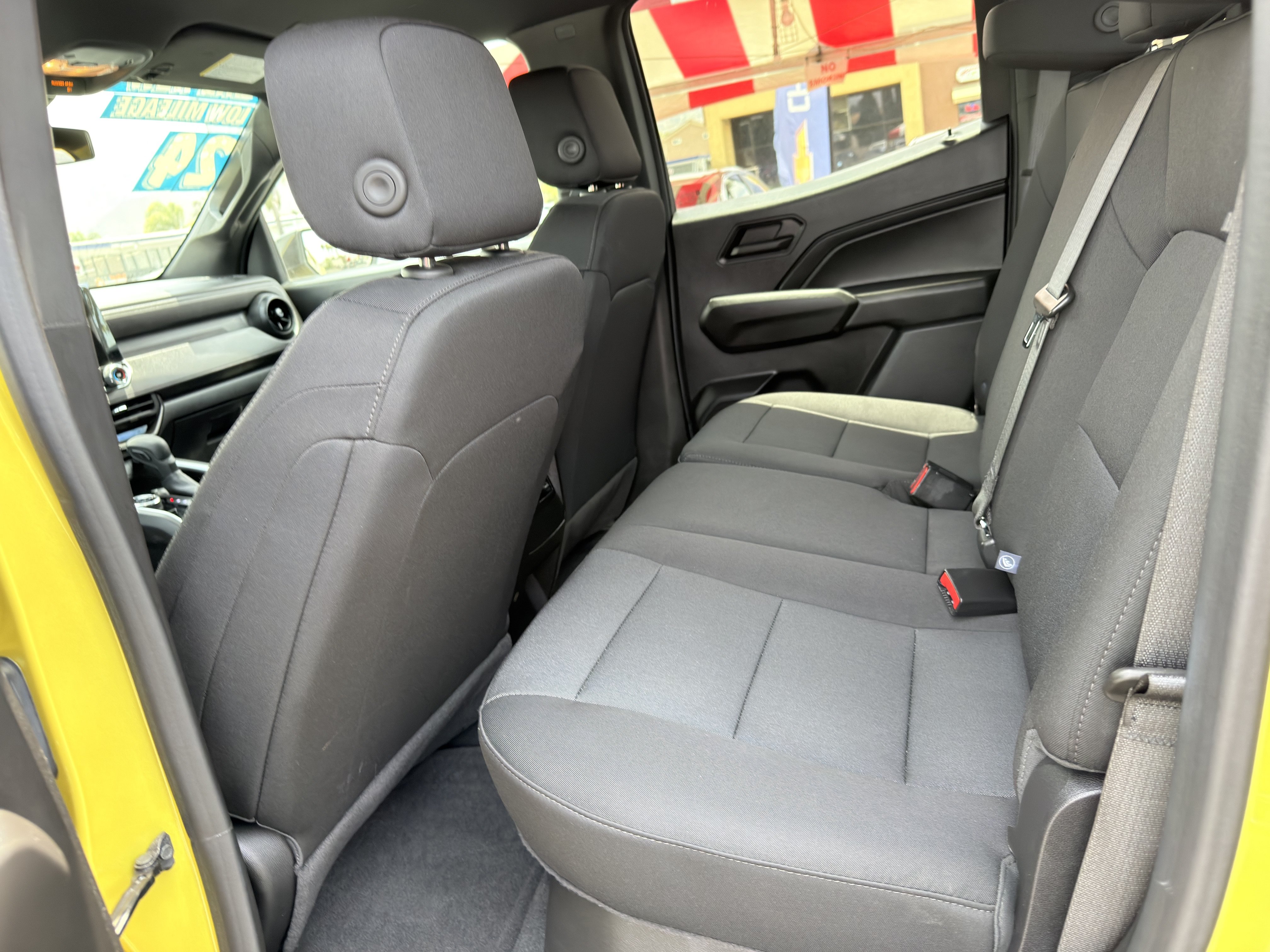 Used 2024 Chevrolet Colorado Trail Boss w/ LPO, Dark Essentials Package AWD/4WD image 22