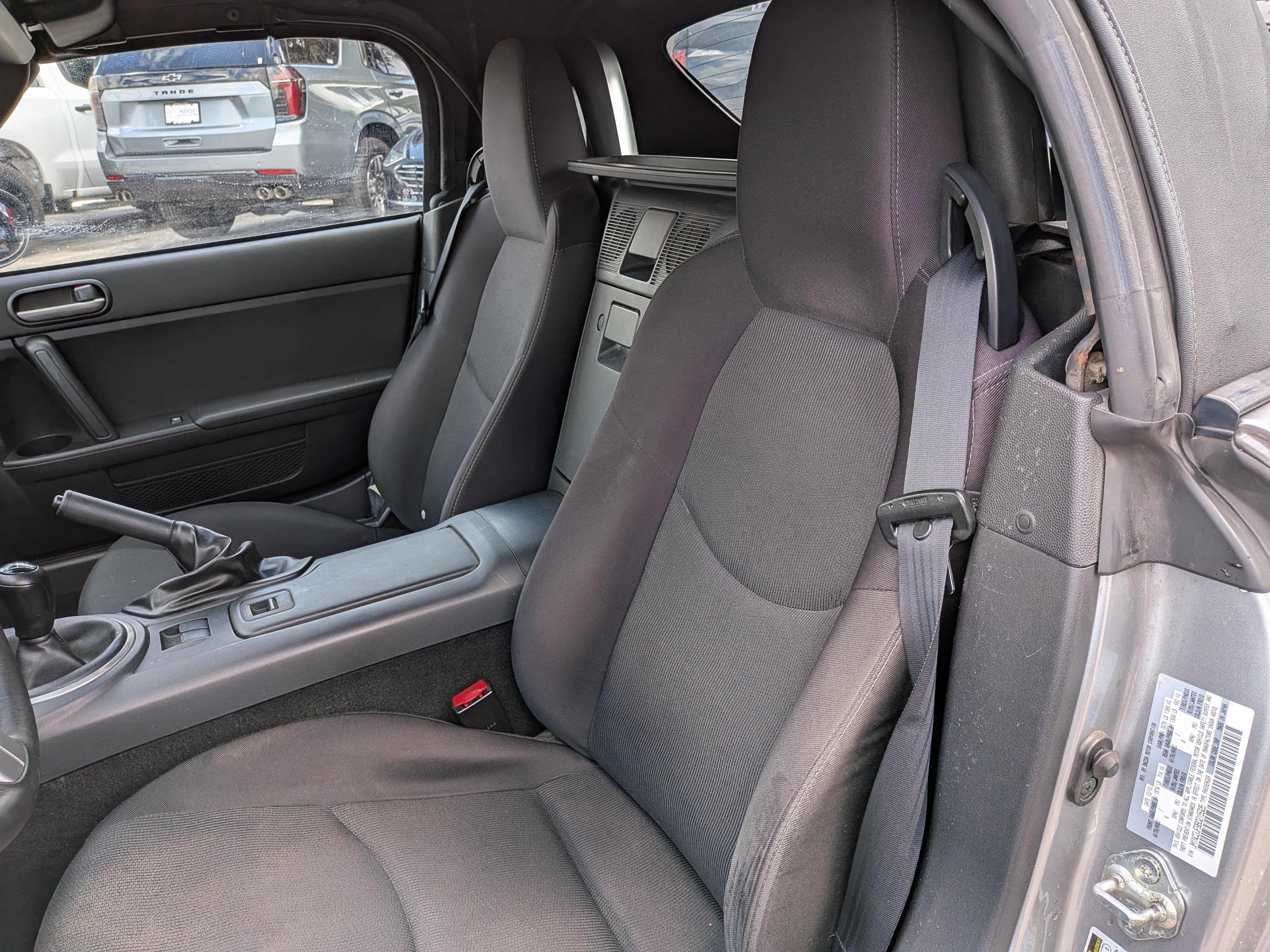 Used 2011 MAZDA MX-5 Miata Sport w/ Convenience Pkg RWD image 14