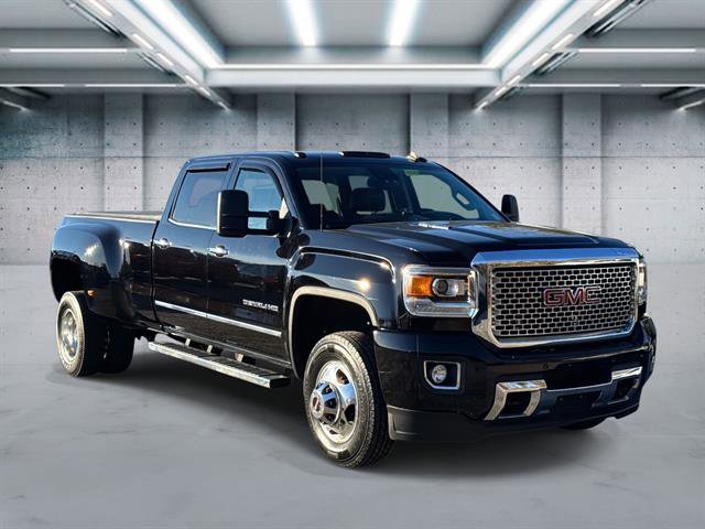 Used 2015 GMC Sierra 3500 Denali image 24