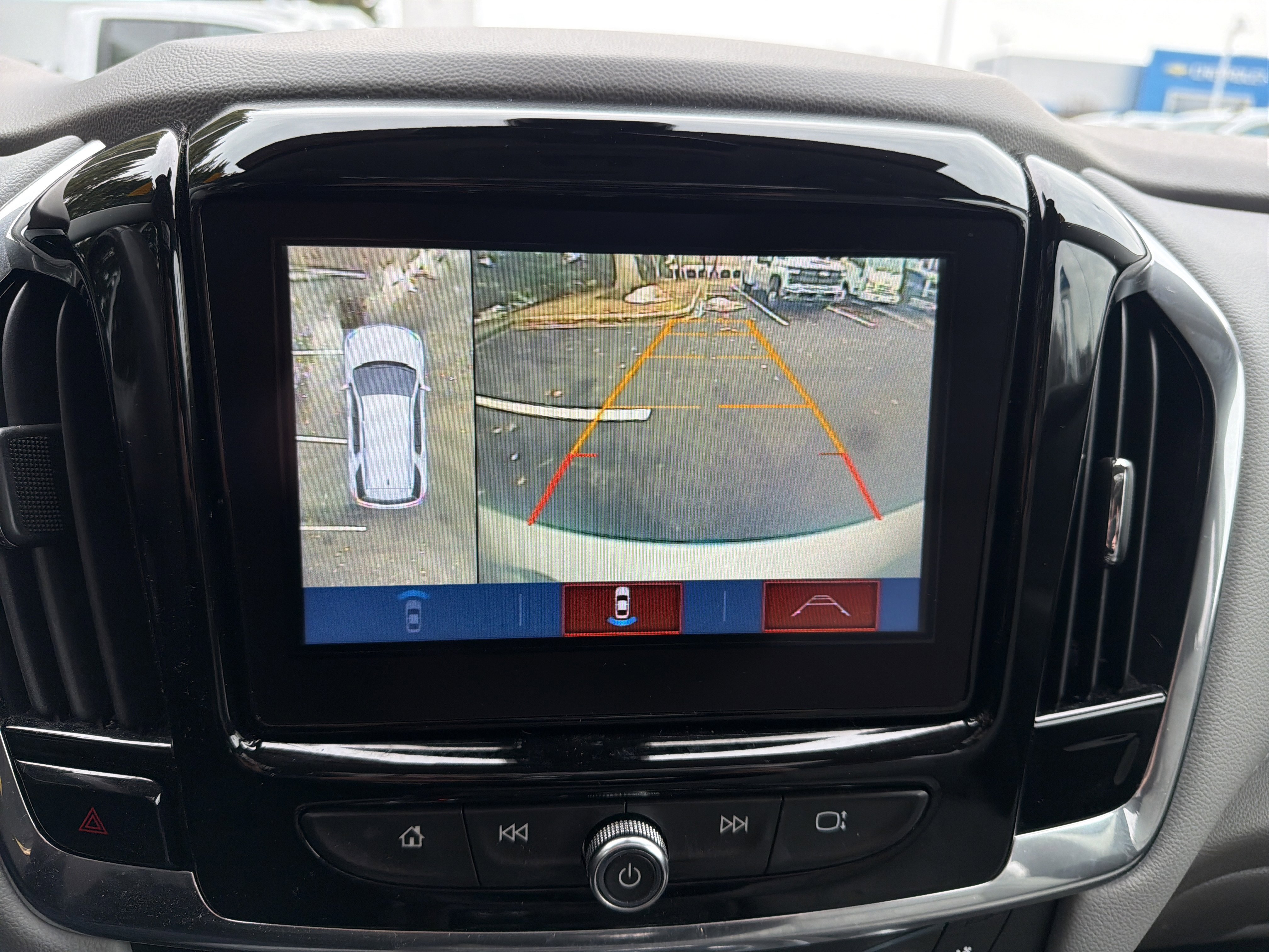 Used 2019 Chevrolet Traverse Premier image 25