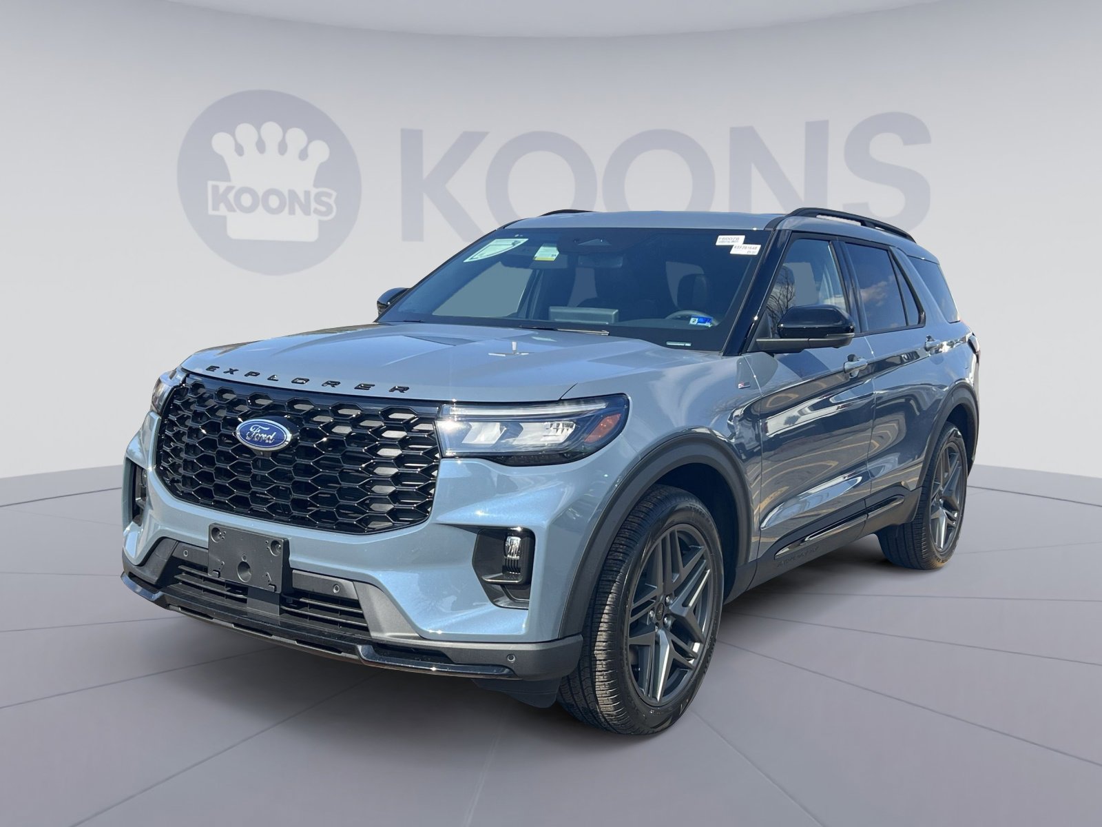 New 2026 Ford Explorer ST-Line w/ ST-Line Street Pack image 1