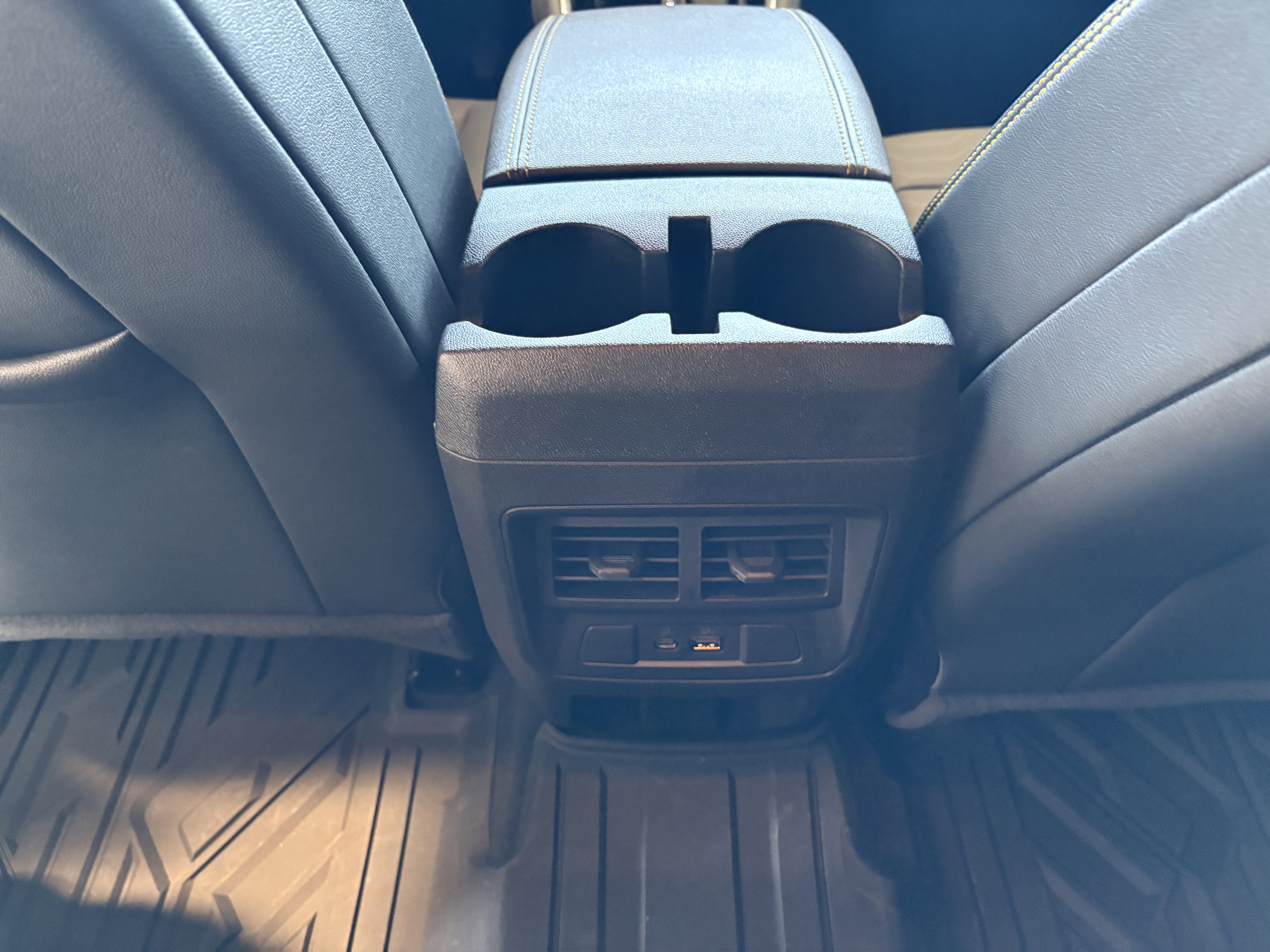 Used 2024 Chevrolet Colorado ZR2 w/ ZR2 Convenience Package III image 21