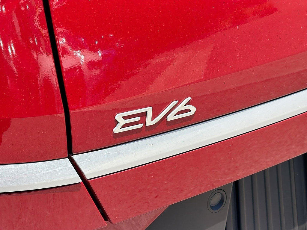 Used 2024 Kia EV6 Light AWD/4WD image 28