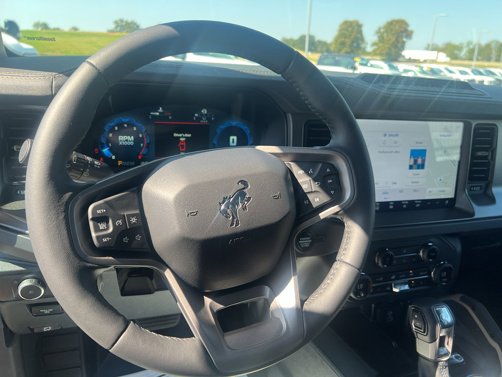 New 2025 Ford Bronco Badlands image 9