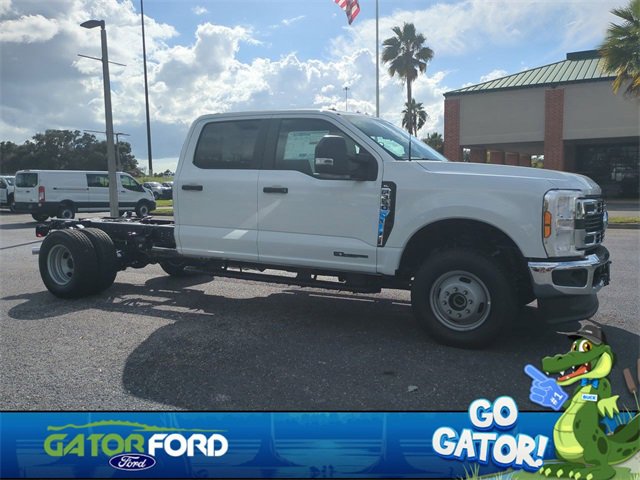 New 2026 Ford F350 XL w/ XL Chrome Package image 2