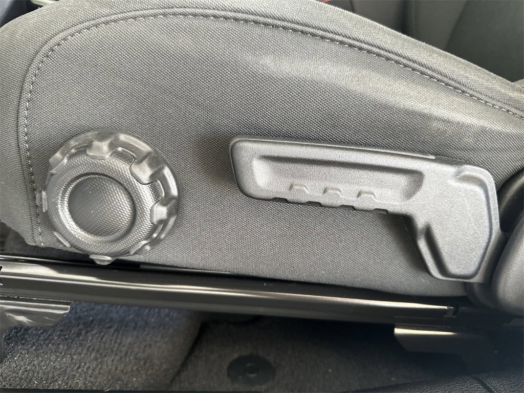 Used 2020 Jeep Gladiator Sport w/ Quick Order Package 24S image 14