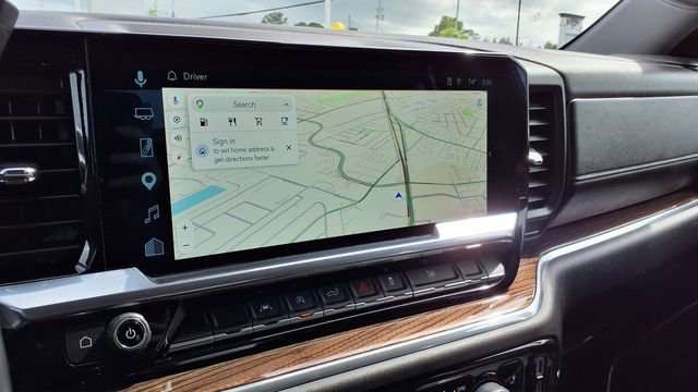 Used 2025 Chevrolet Silverado 1500 LT image 24