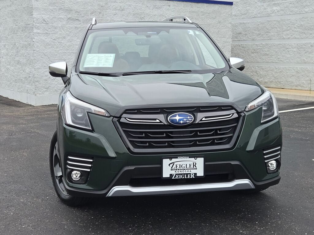 Used 2024 Subaru Forester Touring w/ Pop Package 2 AWD/4WD image 4