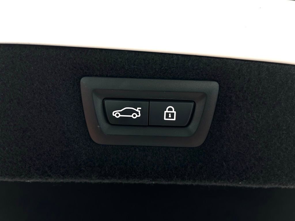 Used 2022 BMW M8 Competition w/ Driving Assistance Package image 35