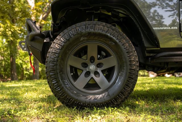 Used 2014 Jeep Wrangler Rubicon w/ Dual Top Group image 21