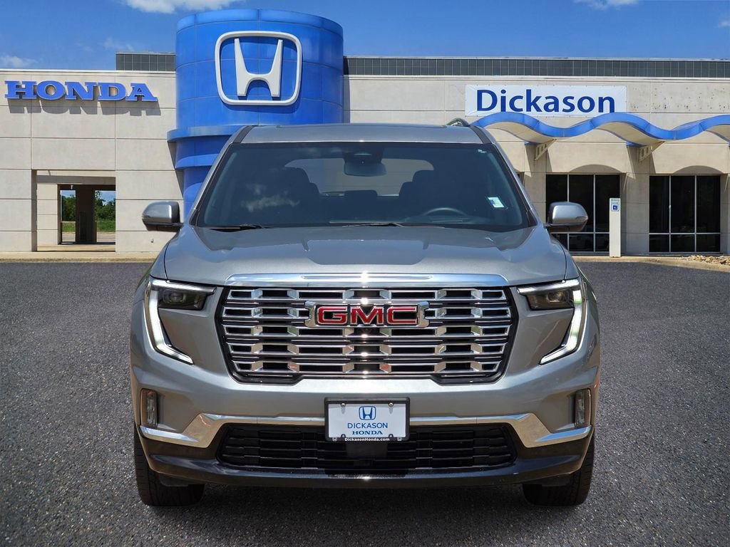 Used 2024 GMC Acadia Denali FWD image 2