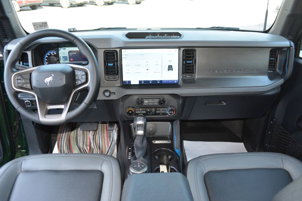 Used 2024 Ford Bronco Black Diamond AWD/4WD image 14