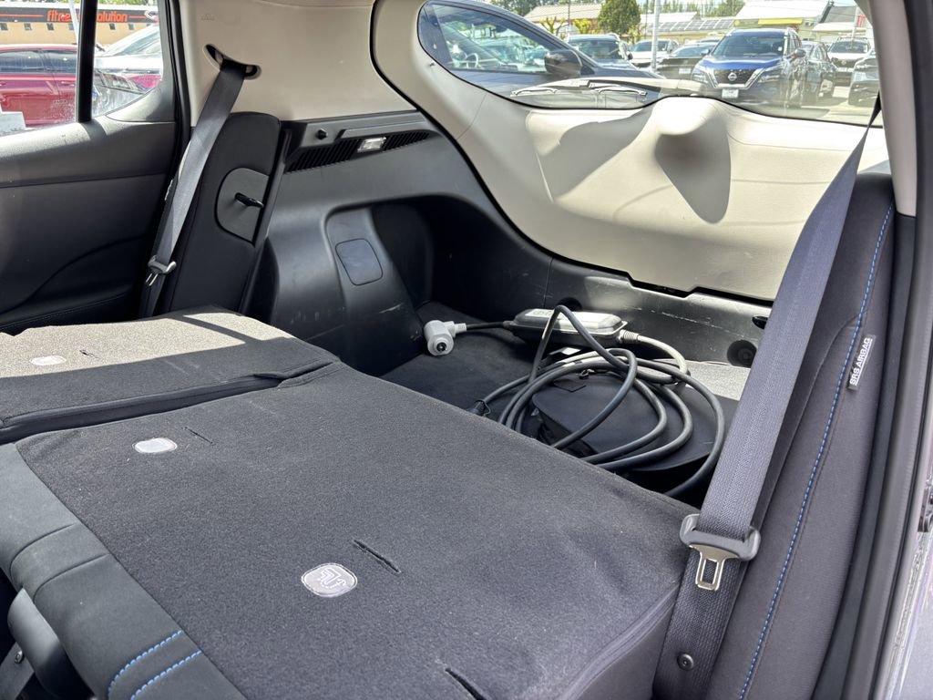 Used 2025 Nissan Leaf SV Plus FWD image 26