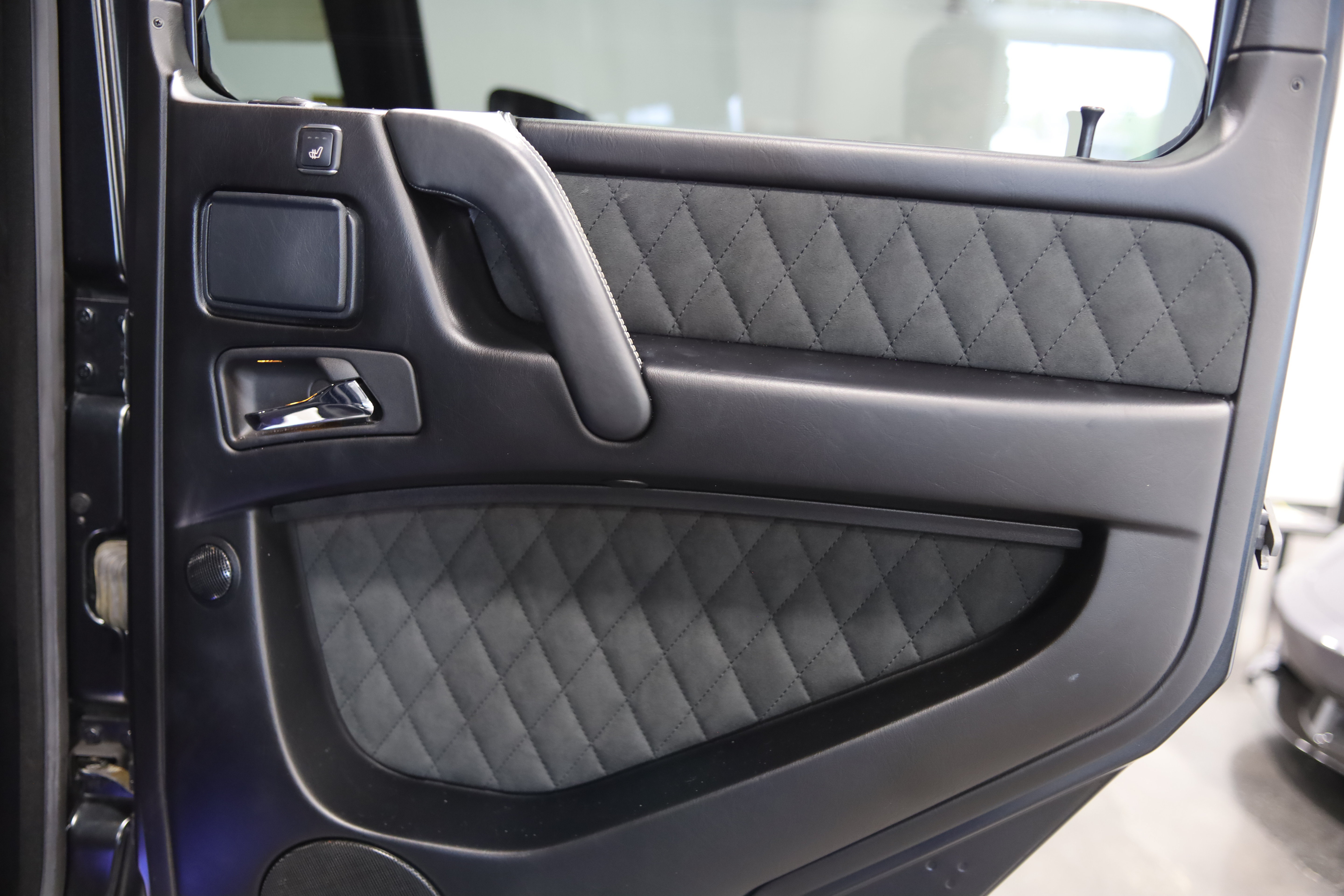 Used 2018 Mercedes-Benz G 550 Squared image 44