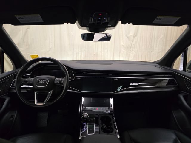 Used 2020 Audi Q7 3.0T Premium w/ Convenience Package AWD/4WD image 34