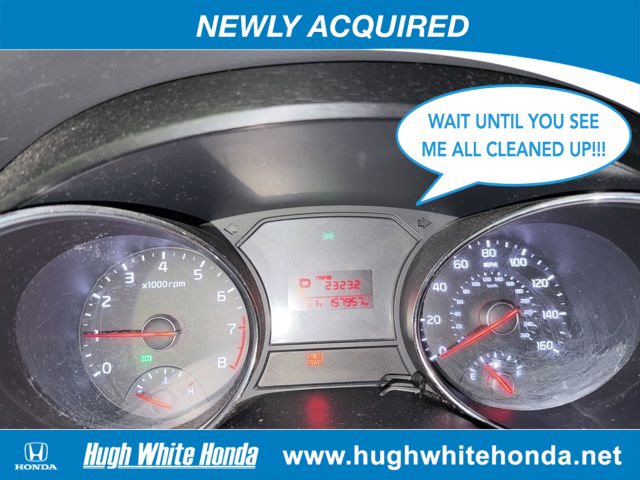 Used 2016 Kia Sedona LX w/ LX Convenience Package image 15