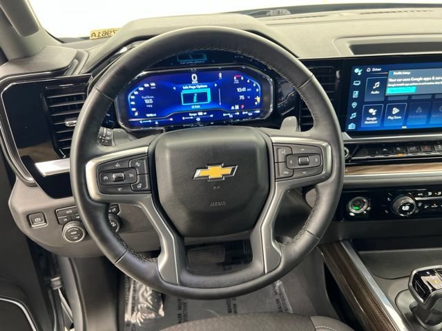 Used 2023 Chevrolet Silverado 1500 LT AWD/4WD image 16