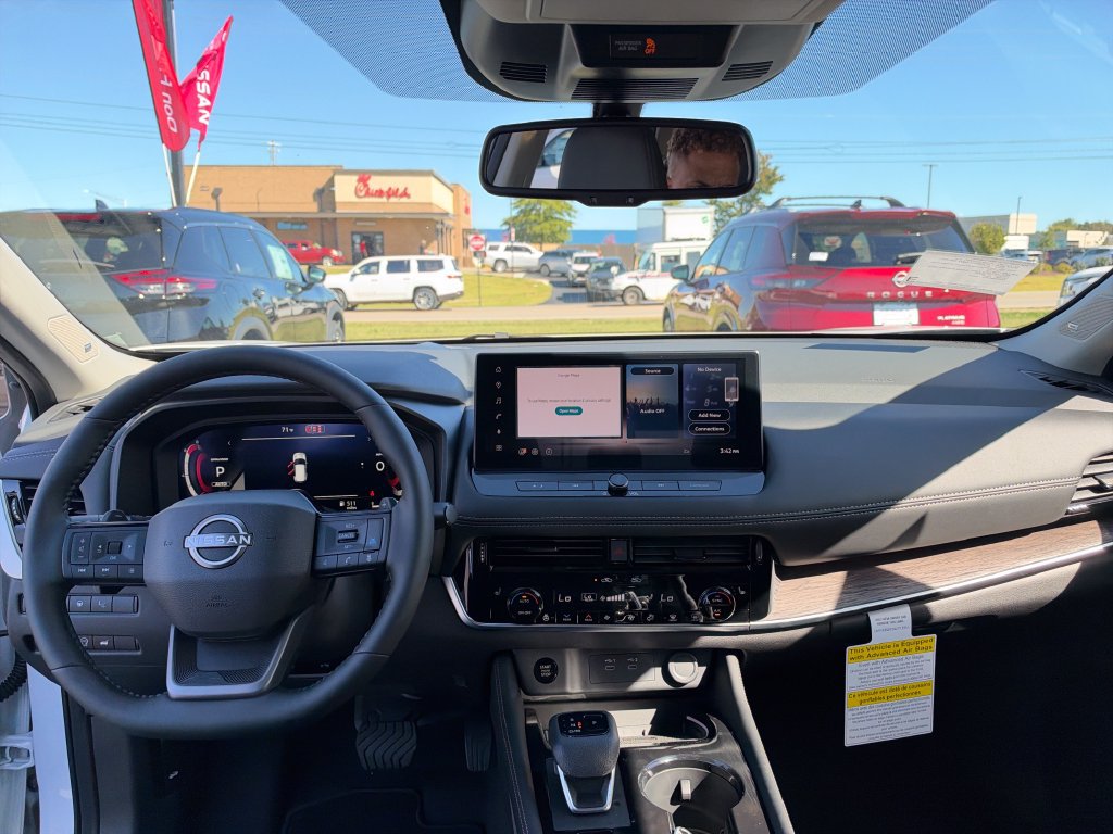 New 2026 Nissan Rogue Platinum w/ Platinum Premium Package AWD/4WD image 15