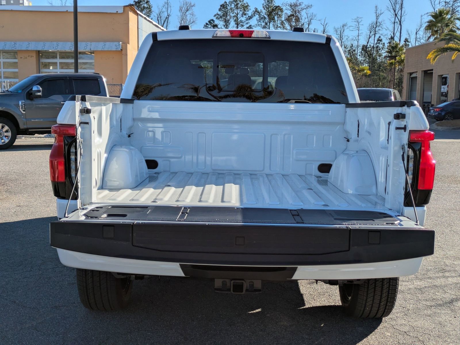 New 2025 Ford F150 Lightning Platinum AWD/4WD image 13